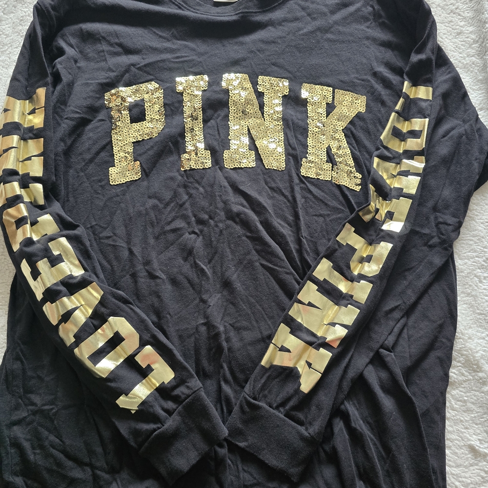 VS PINK - Black and Gold Long Sleeve Tshirt - with Sequins - Large - LOVE PINK